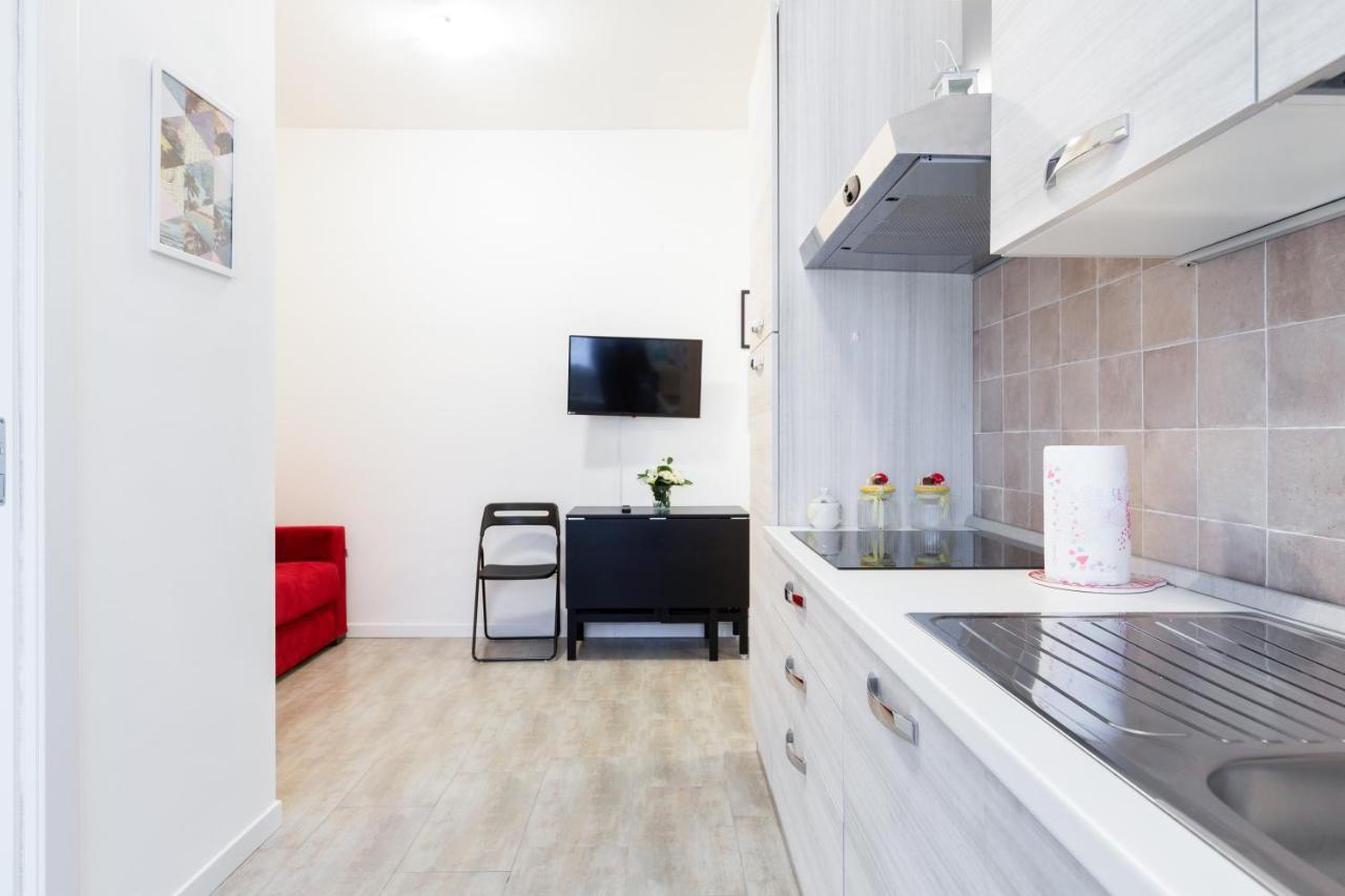 Renovated Flat Subway Yellow Line Milan Exterior photo